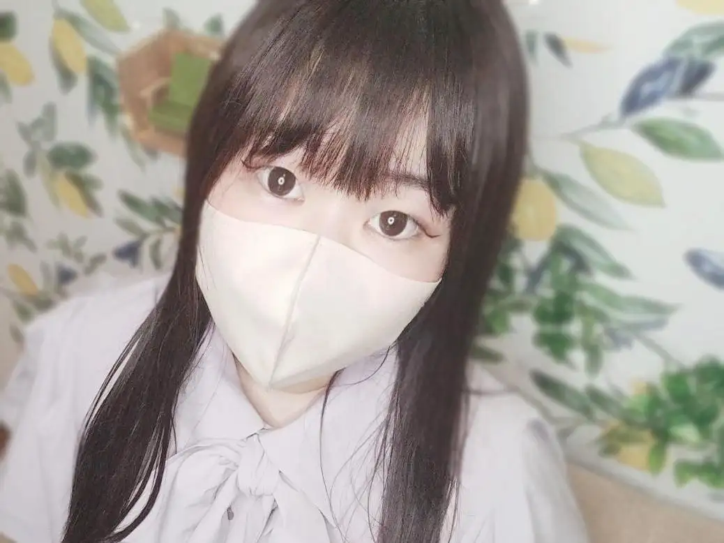 ねね゜彡ちゃんとライブチャットが出来るお部屋 | ノンアダルトライブチャット - ライブでゴーゴー