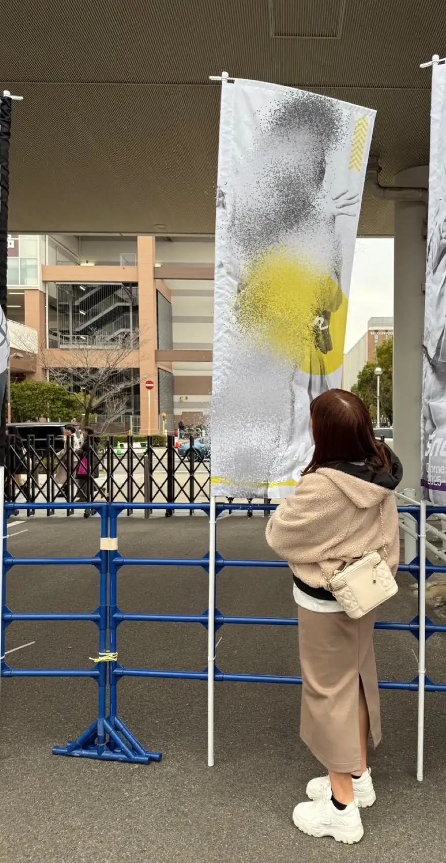 官舘　涼子