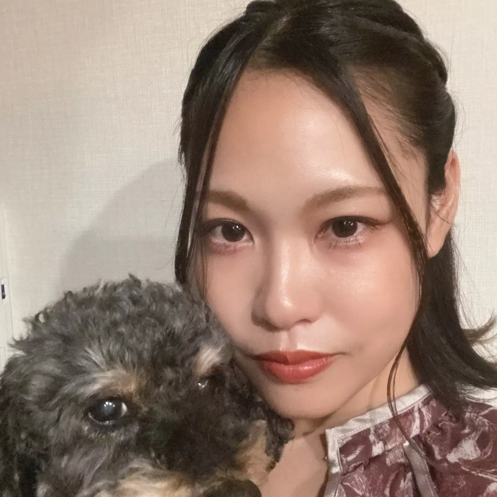 ベットにダイブ