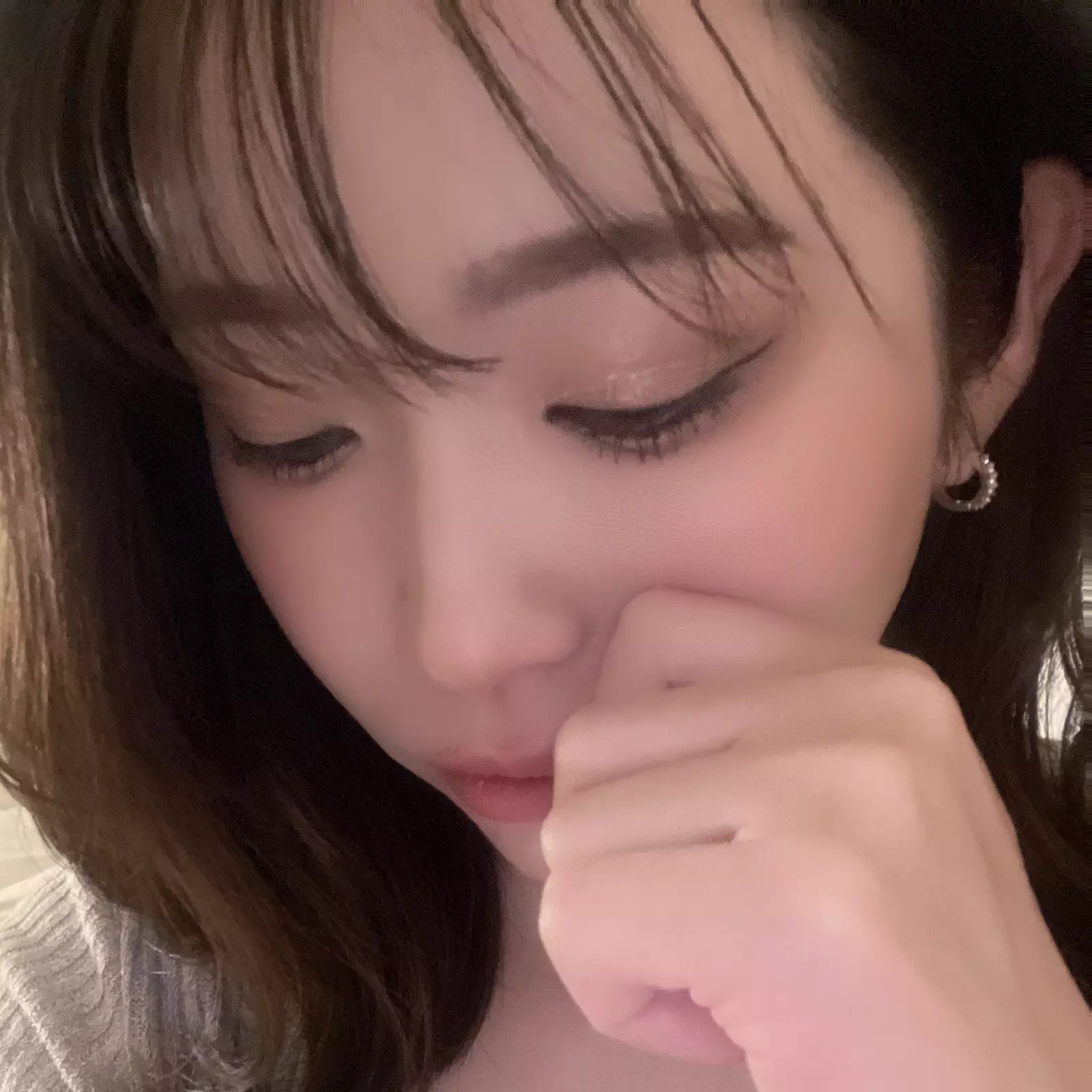 (?´ω`? )ﾊﾗﾍﾘ……