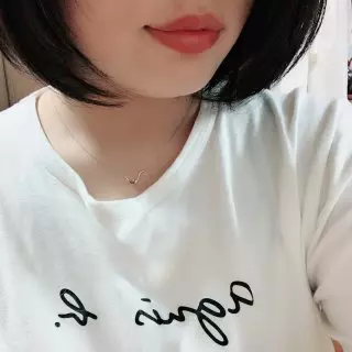 お風呂上がりですっぴんライブします！