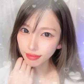 ゆりな