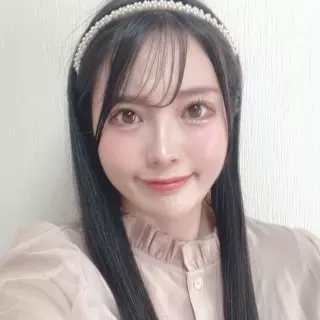 a girl from live-de55 https://picture2.livede55.com/images/p5-1434799298