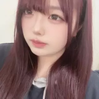 a girl from live-de55 https://picture2.livede55.com/images/p5-1436604121