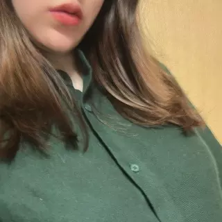 a girl from live-de55 https://picture2.livede55.com/images/p5-1437329094