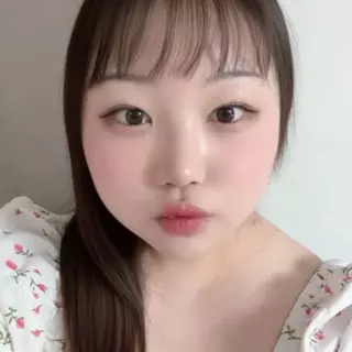 ぴよこちゃんとライブチャットが出来るお部屋