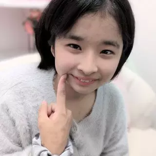ひかりちゃんとライブチャットが出来るお部屋